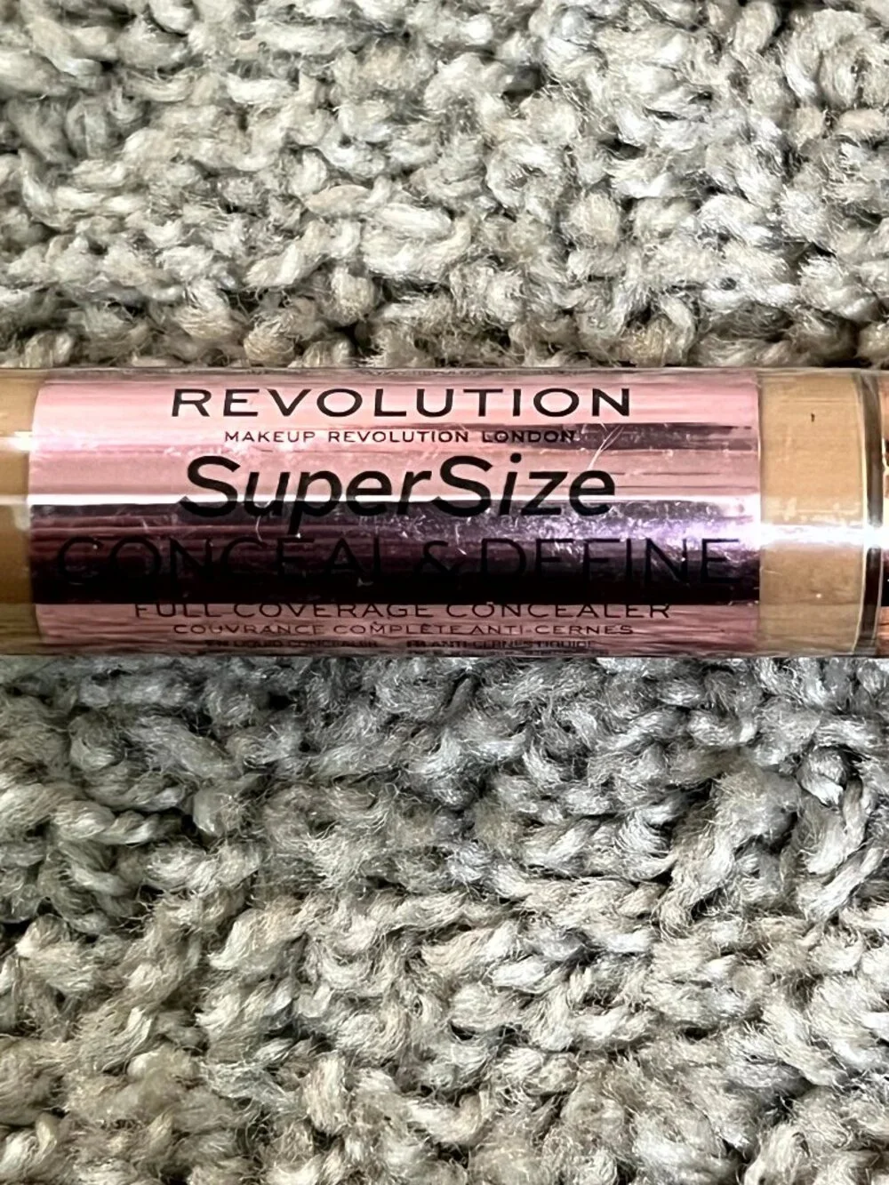 Makeup Revolution Conceal & Define Supersize Concealer - C12
